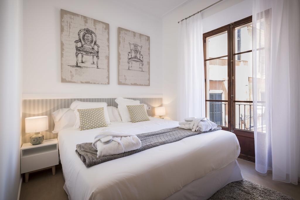 By G Confraria De Sant Miquel 2 Appartamento *